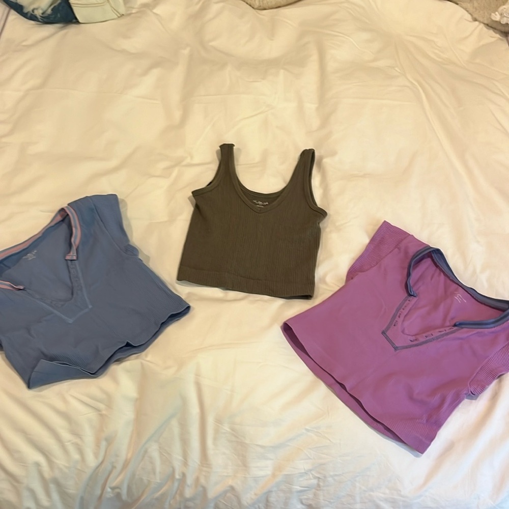 SUMMER SET of OUT FROM UNDER SHIRTS!